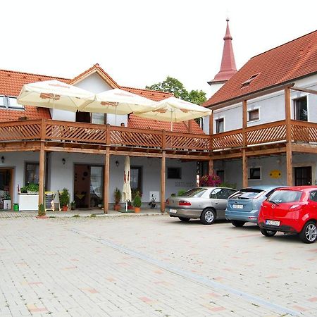 Františkovy Lázně Pension U Dubu מראה חיצוני תמונה