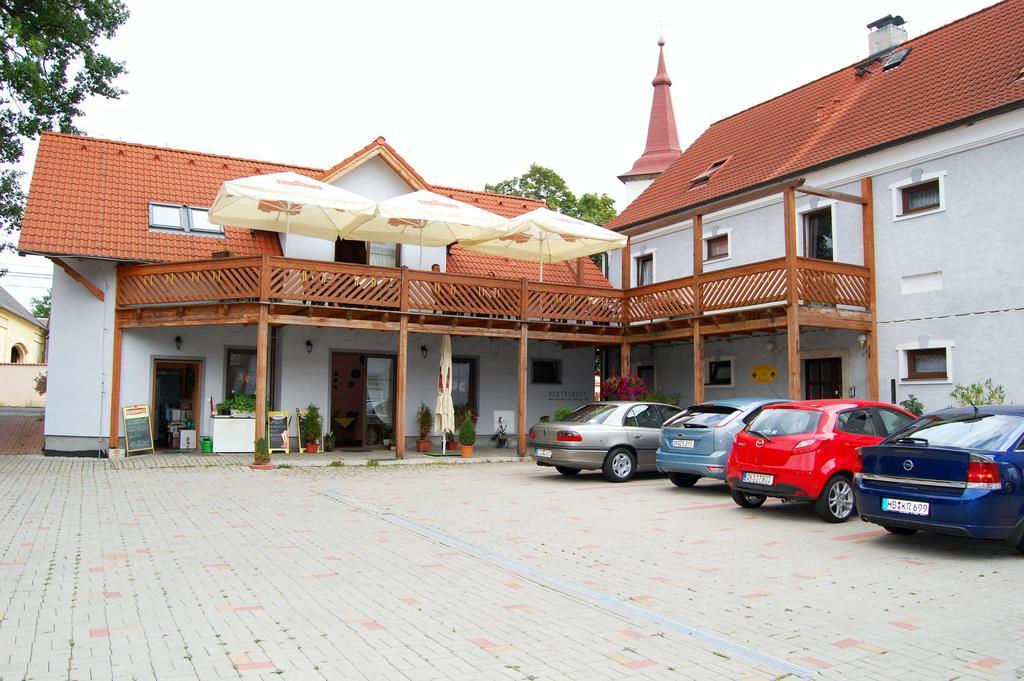 Františkovy Lázně Pension U Dubu מראה חיצוני תמונה