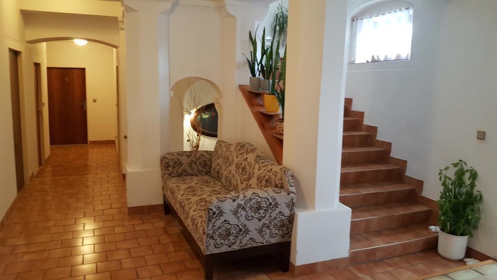 Františkovy Lázně Pension U Dubu מראה חיצוני תמונה